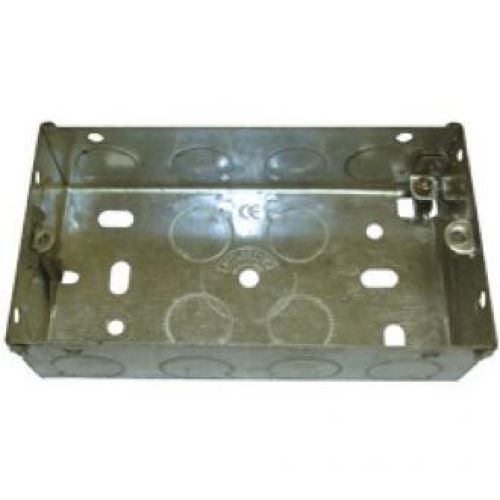  Flush Mounting Box Hộp đế lắp cho dòng EV modul